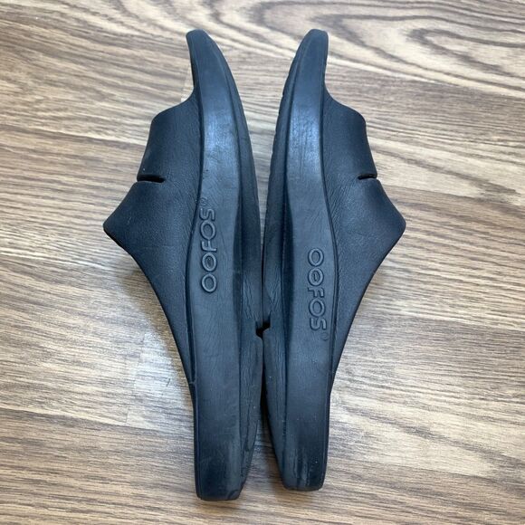 OOFOS OOahh Slide Recovery Sandals Black Mens Size 8 Womens Sz 10 EU 41 main image 3